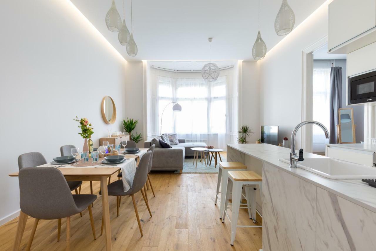 Designer Dream Home In The Center W 2Br/2Bath Budapest Exteriör bild