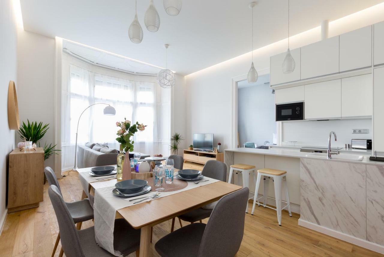Designer Dream Home In The Center W 2Br/2Bath Budapest Exteriör bild