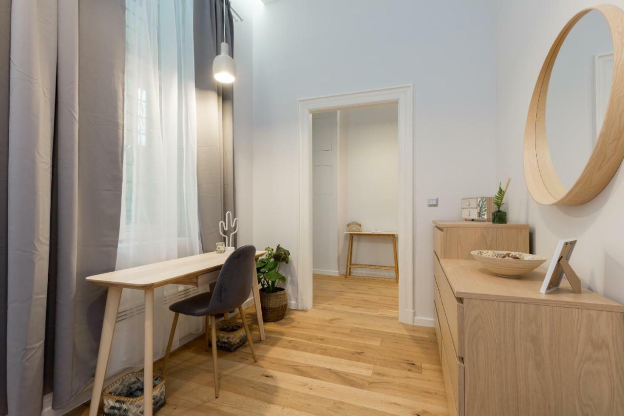 Designer Dream Home In The Center W 2Br/2Bath Budapest Exteriör bild